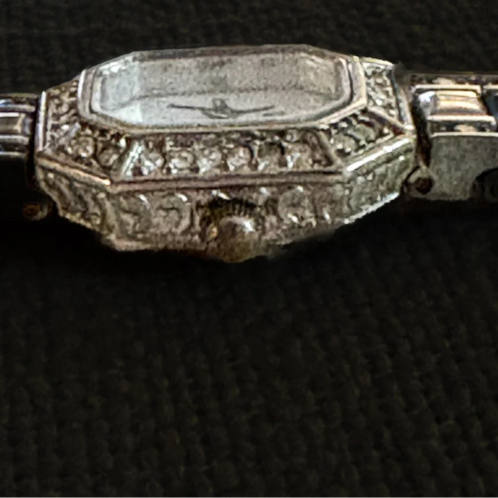 Vintage Vivani Ladies Art Deco Style Quartz Watch | Crystal Bezel | Japan Movt